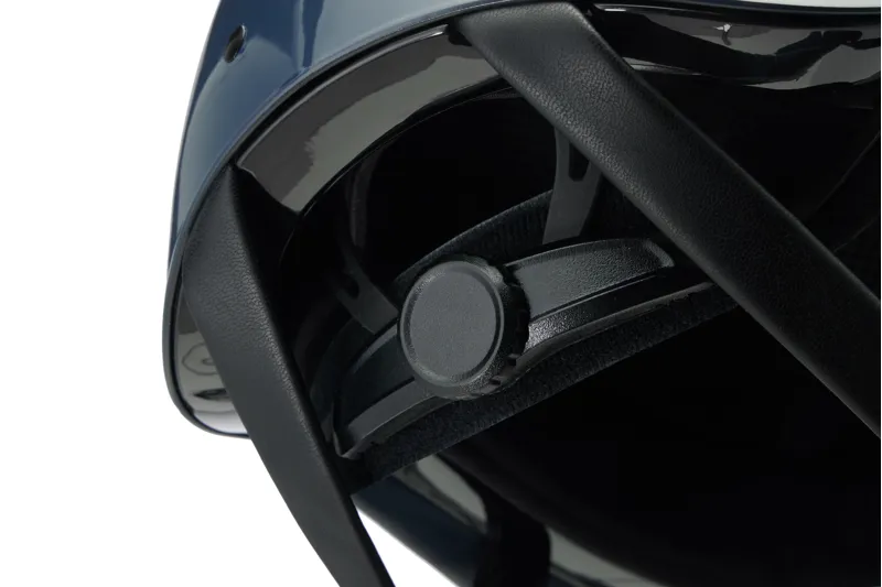 Charles Owen EQx Kylo Riding Helmet - Black Matte/Black Gloss - Image 4