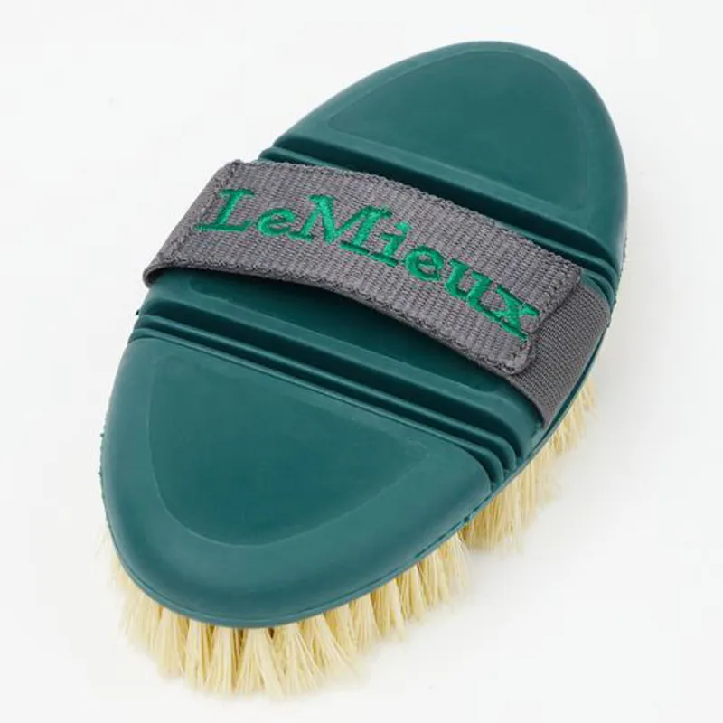 LeMieux Flexi Scrubbing Brush Spruce - Image 3