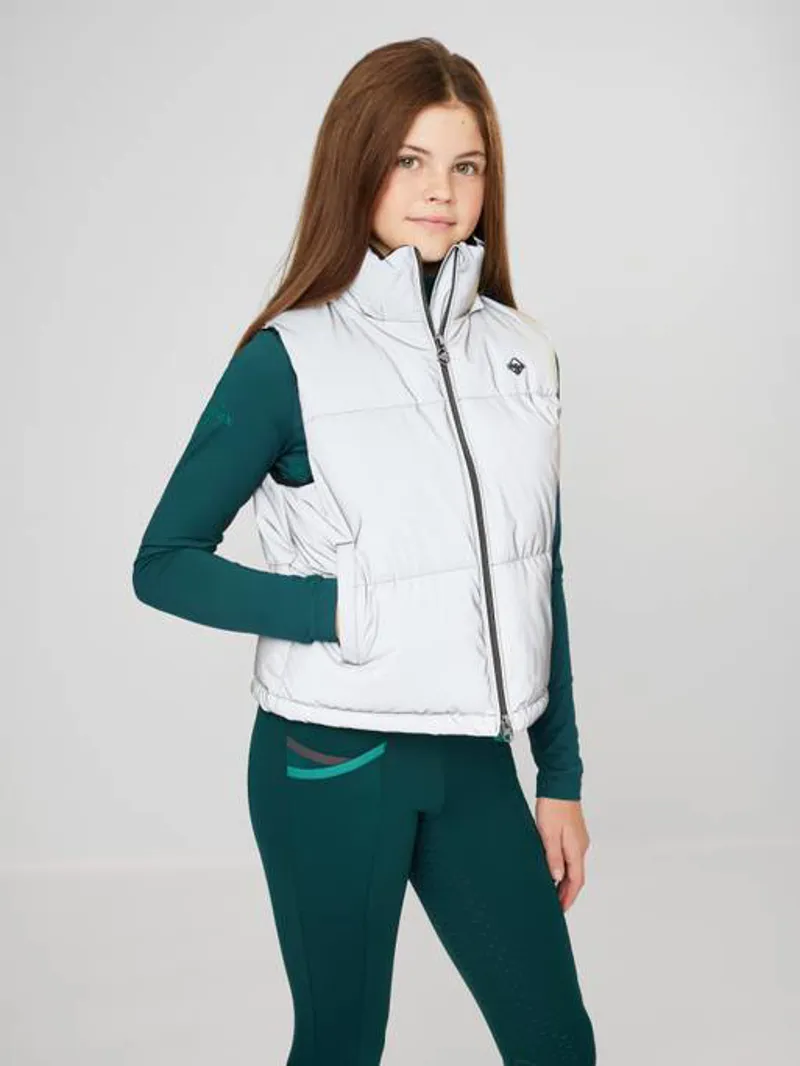 LeMieux Young Rider Eleonore Reflective Gilet - Image 3